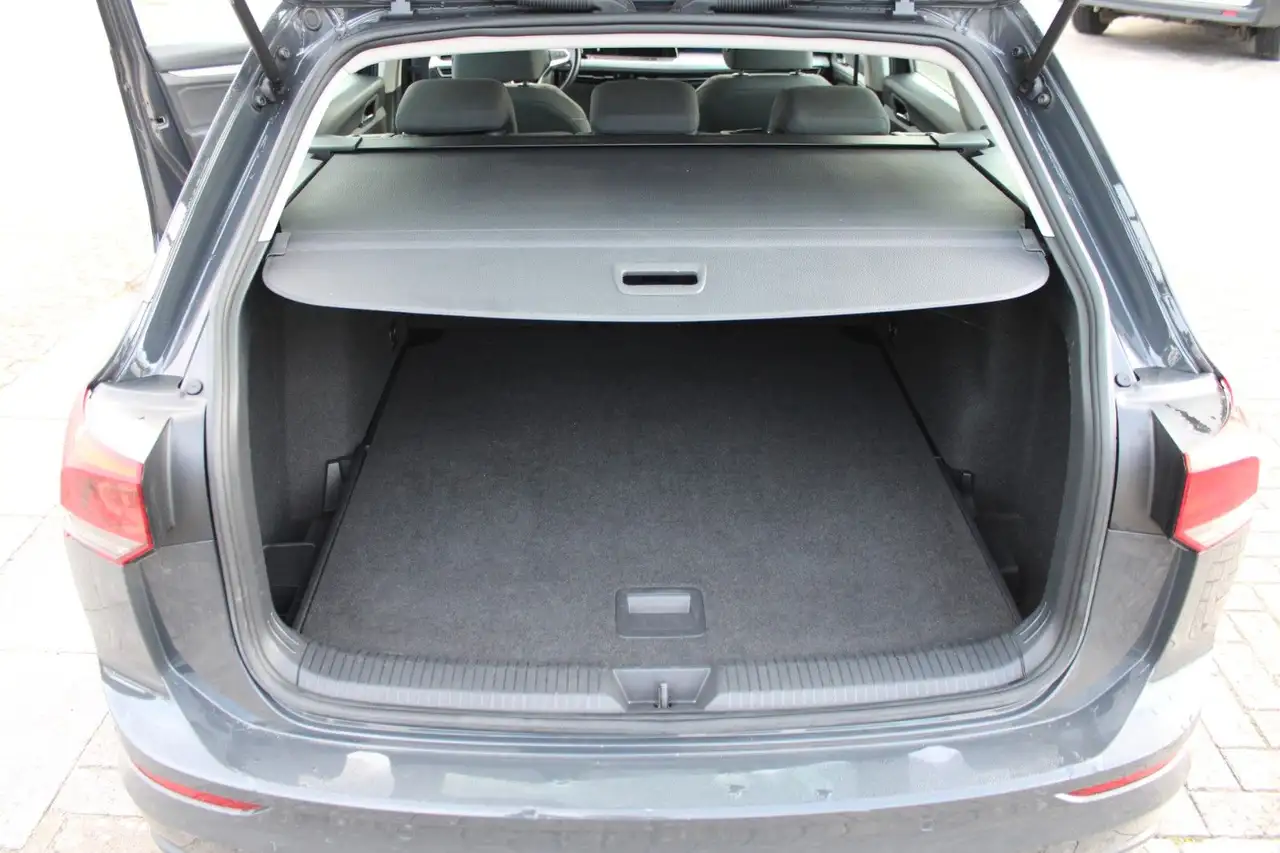 Volkswagen Golf VIII Variant ACC Life, миниатюра 11
