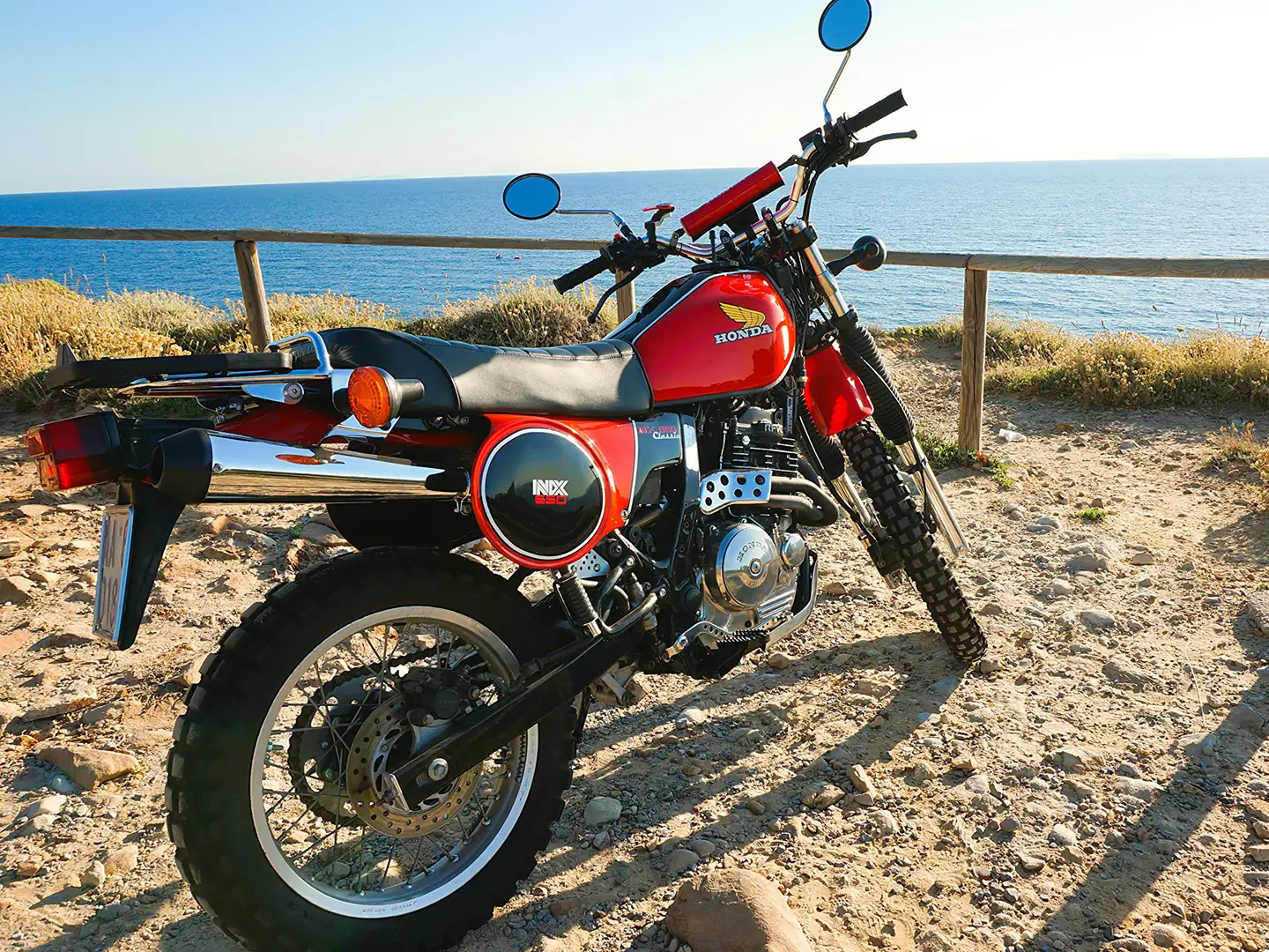 Honda NX 650 vintage-scrambler - 1