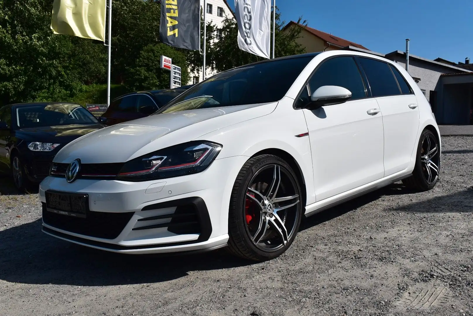 Volkswagen Golf VII Lim. GTI "NAVI/LED/SHZ/ACC/PDC" - 1