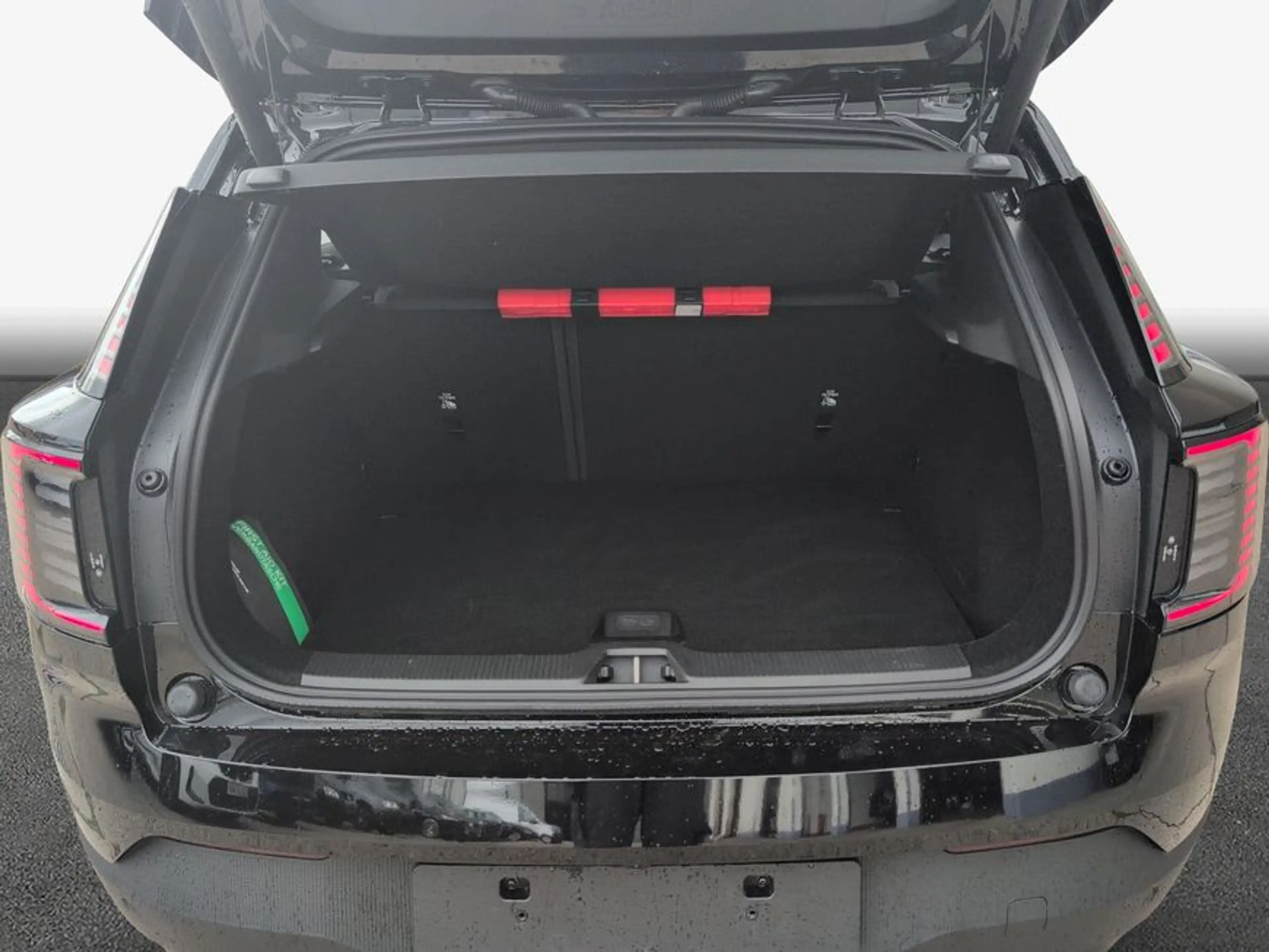 Volvo EX30 Single M. Ext. Range RWD Black Edition Plus A — photo 9