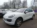 Porsche Cayenne S Weiß - thumbnail 1
