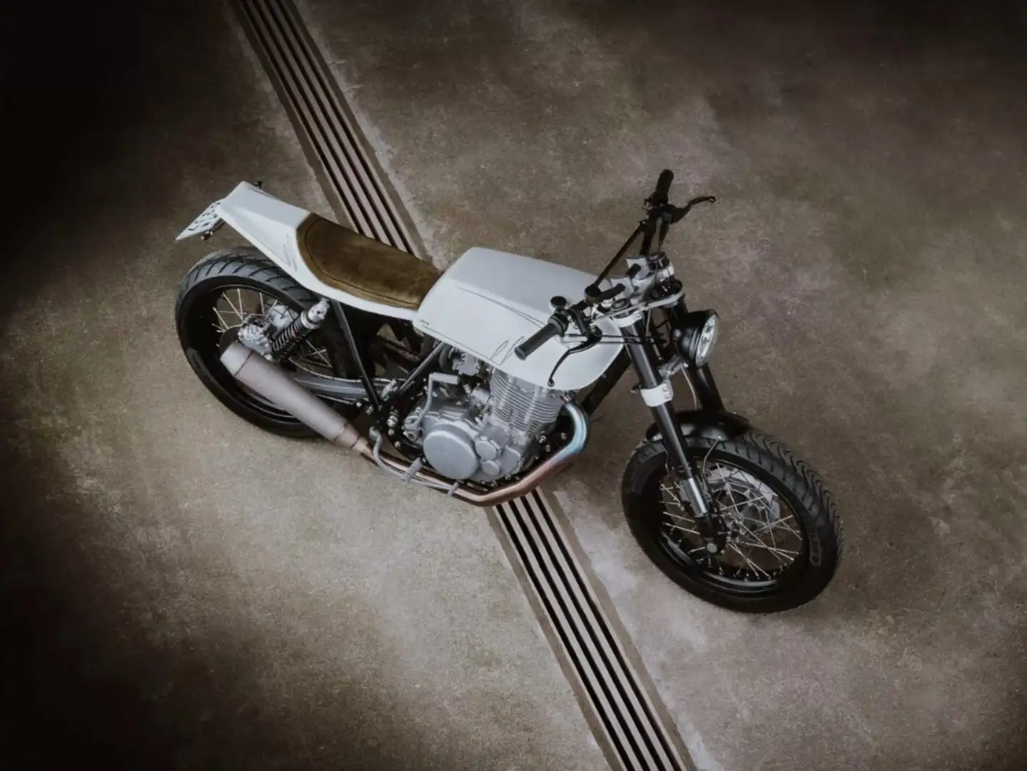 Yamaha SR 500 Weiß - 1