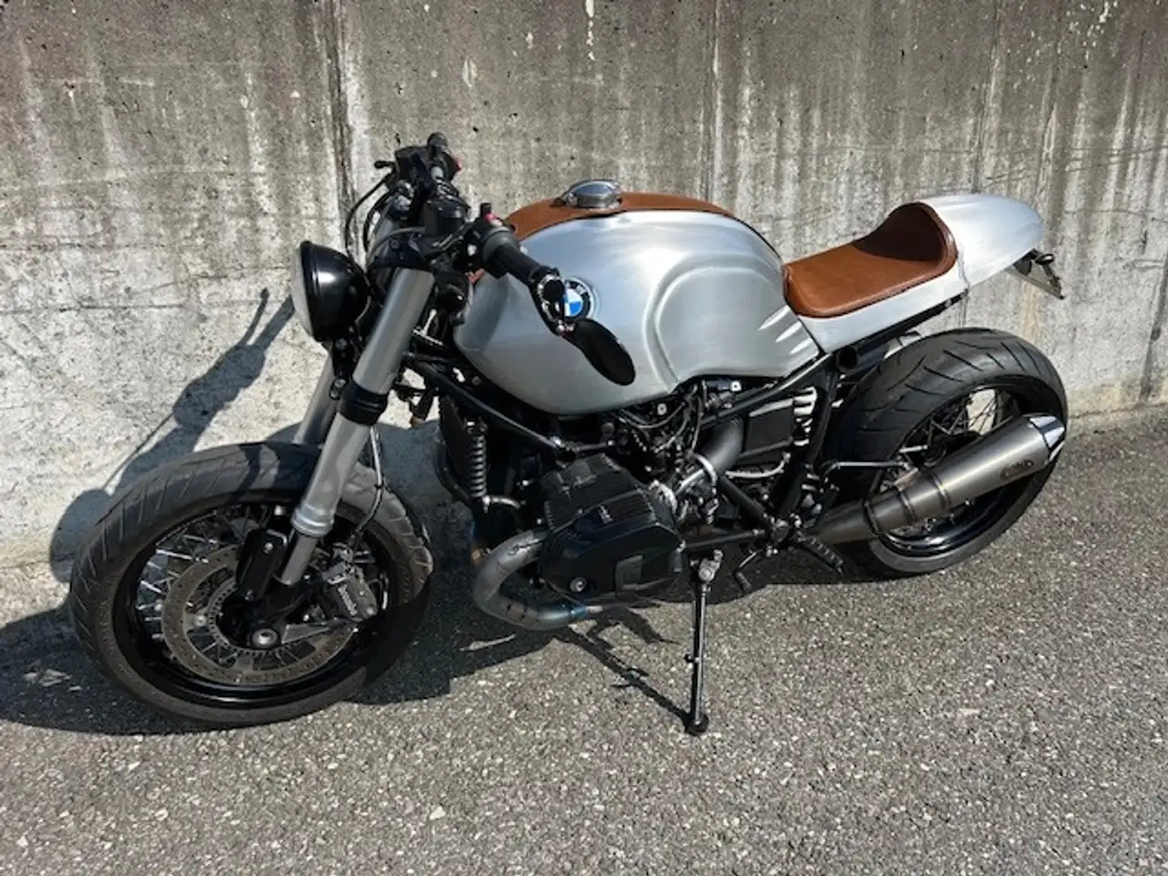 BMW R nineT