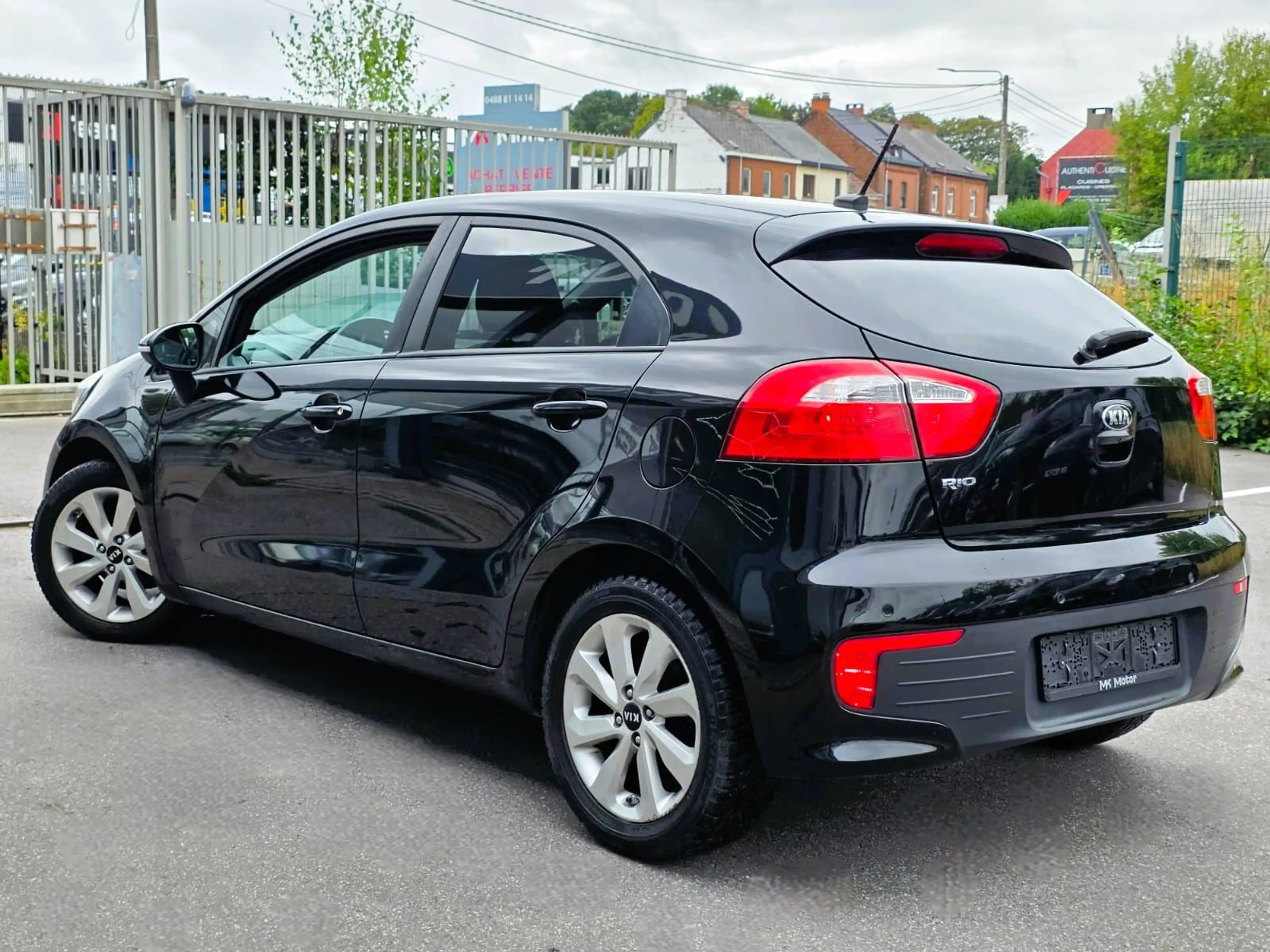 Kia Rio 🟢1.2 ESSENCE 84CV - GPS - CAMERA - CAPTEURS — photo 3