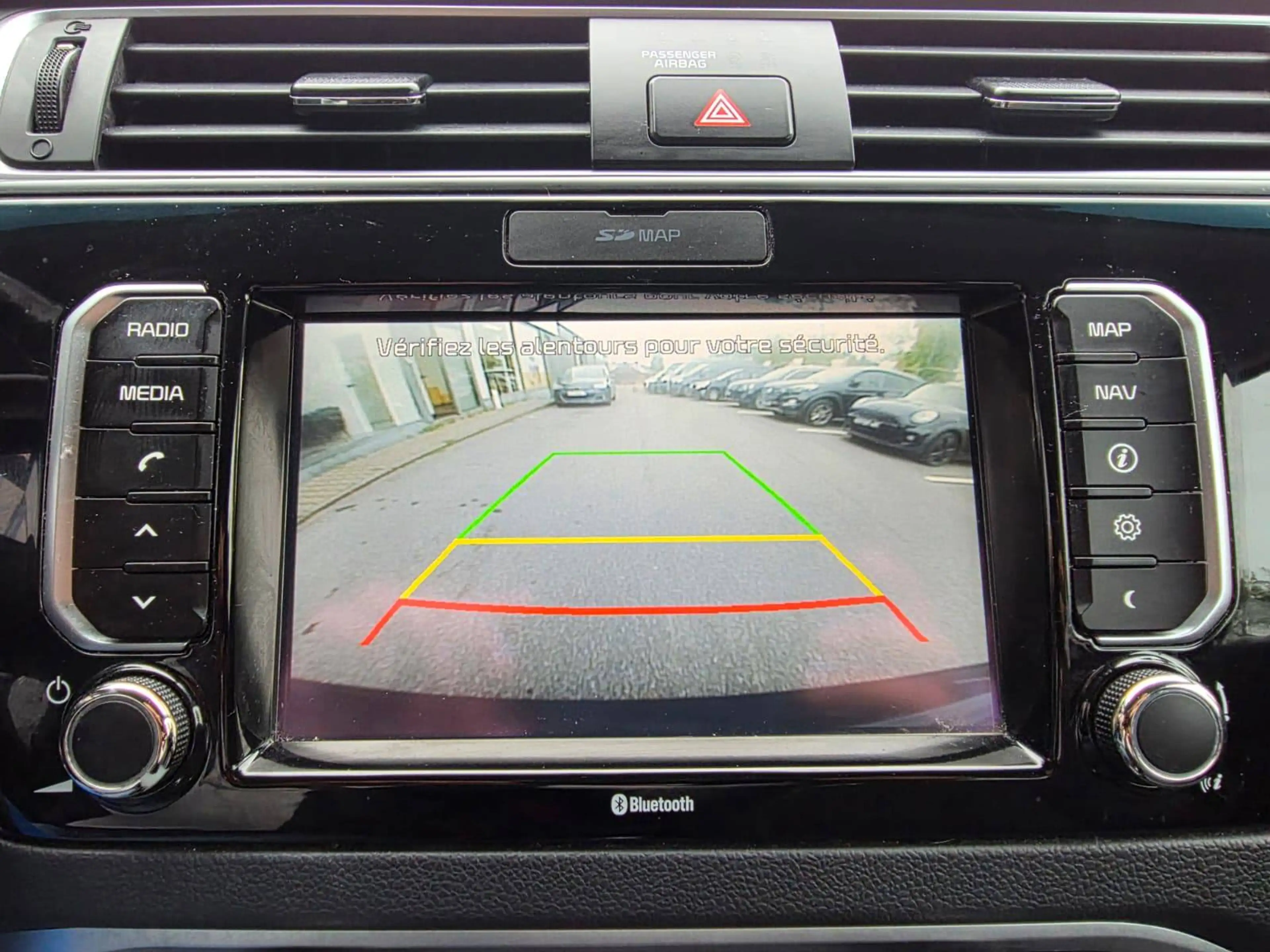 Kia Rio 🟢1.2 ESSENCE 84CV - GPS - CAMERA - CAPTEURS — photo 10