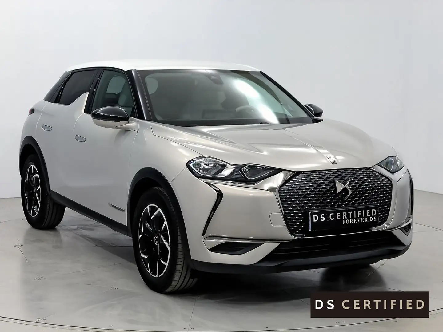 DS Automobiles DS 3 PureTech 73 kW Manual CONNECTED CHIC - 1