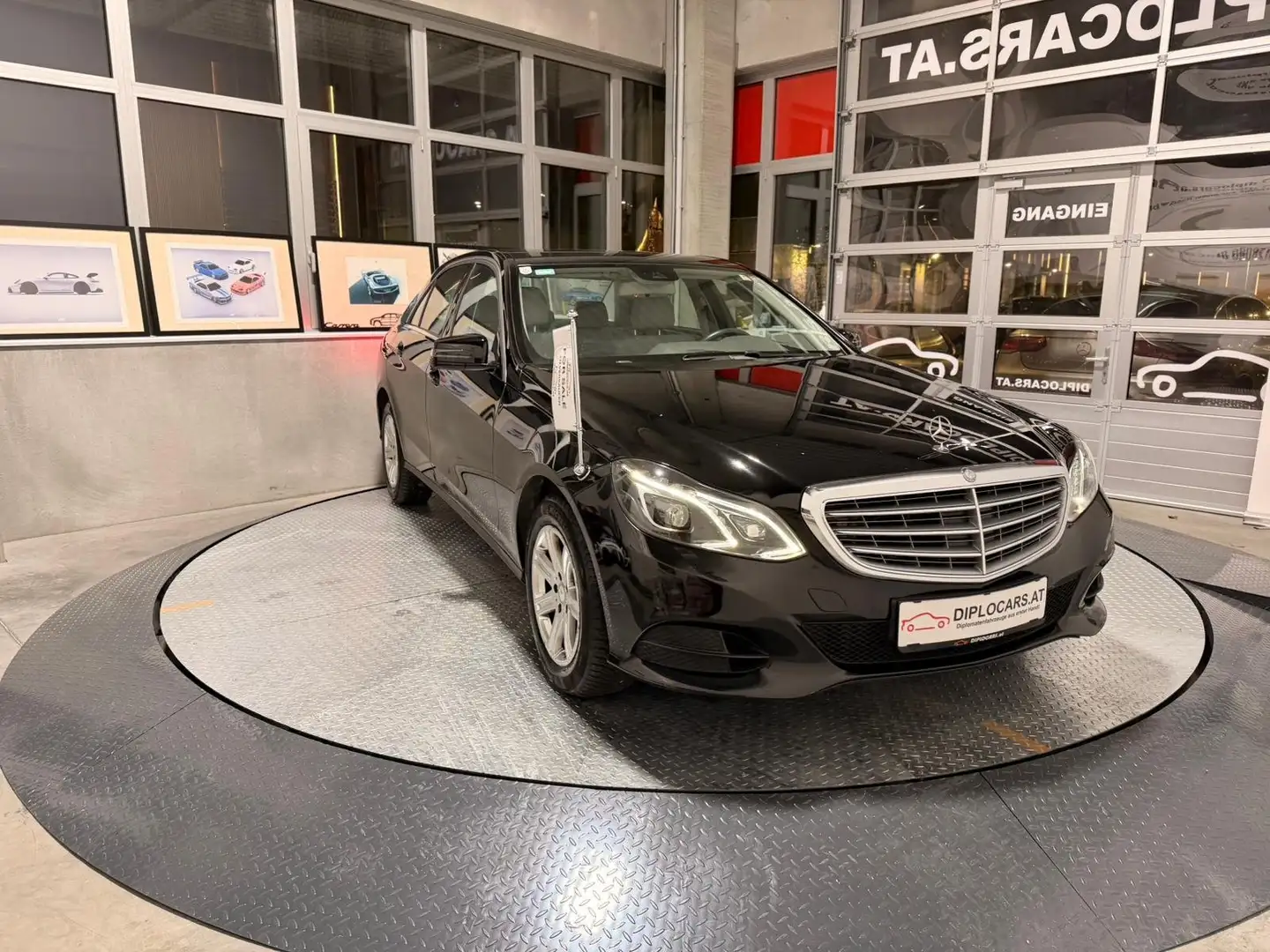 Mercedes-Benz E 220 E 220 BlueEfficiency Edition Erstbesitz Schwarz - 2