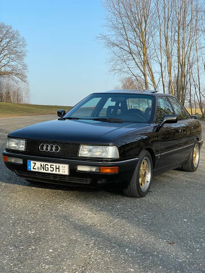 Audi 90