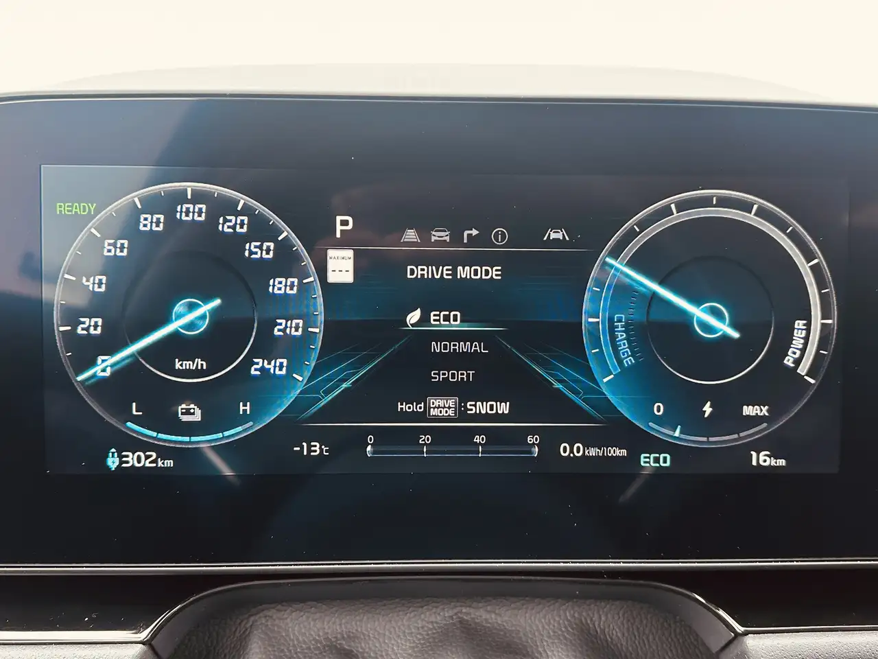 Kia Niro снимка Kia Niro