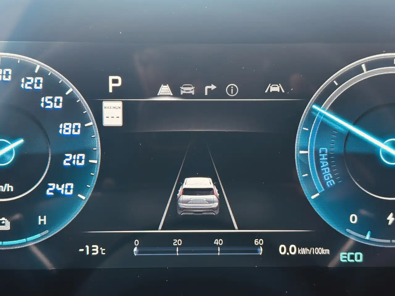 Kia Niro снимка Kia Niro
