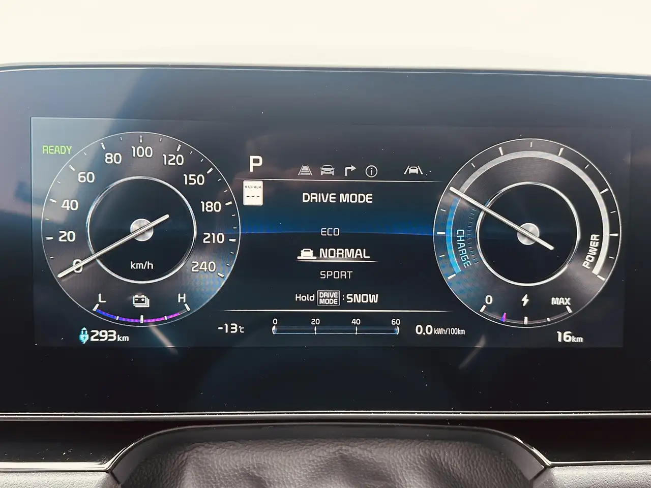Kia Niro снимка Kia Niro