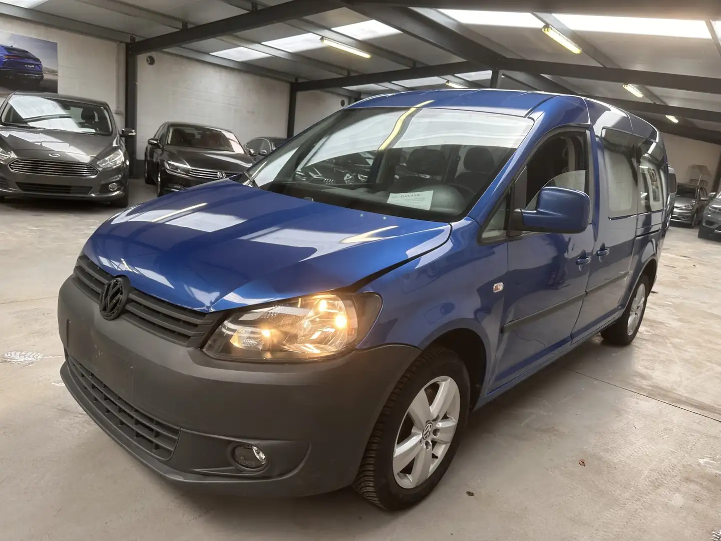 Volkswagen Caddy Maxi Life 2.0 Ecofuel Trendline Bleu - 1