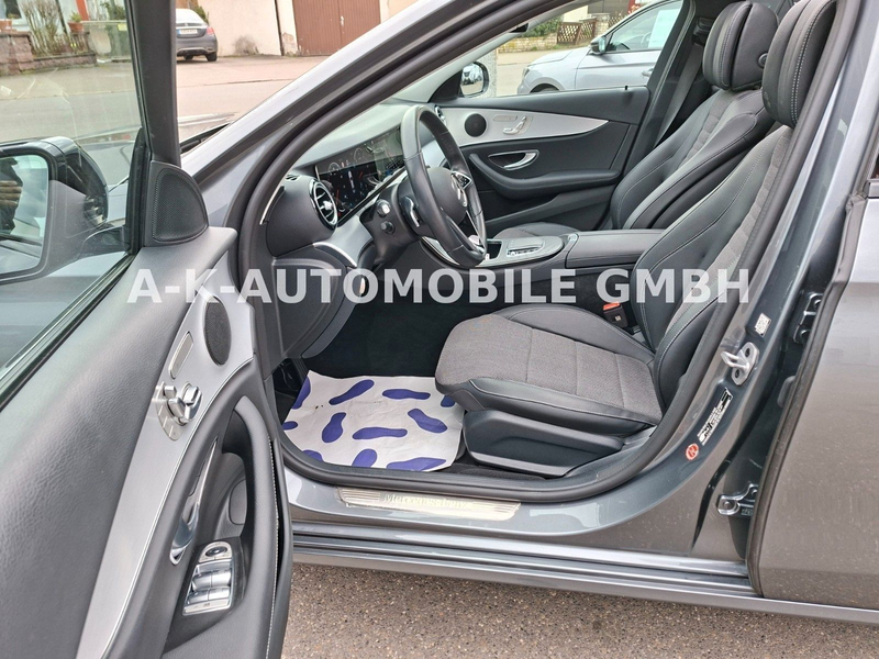 Mercedes-Benz E 400 d Lim. 4Matic Avantgarde PANO ACC — photo 14