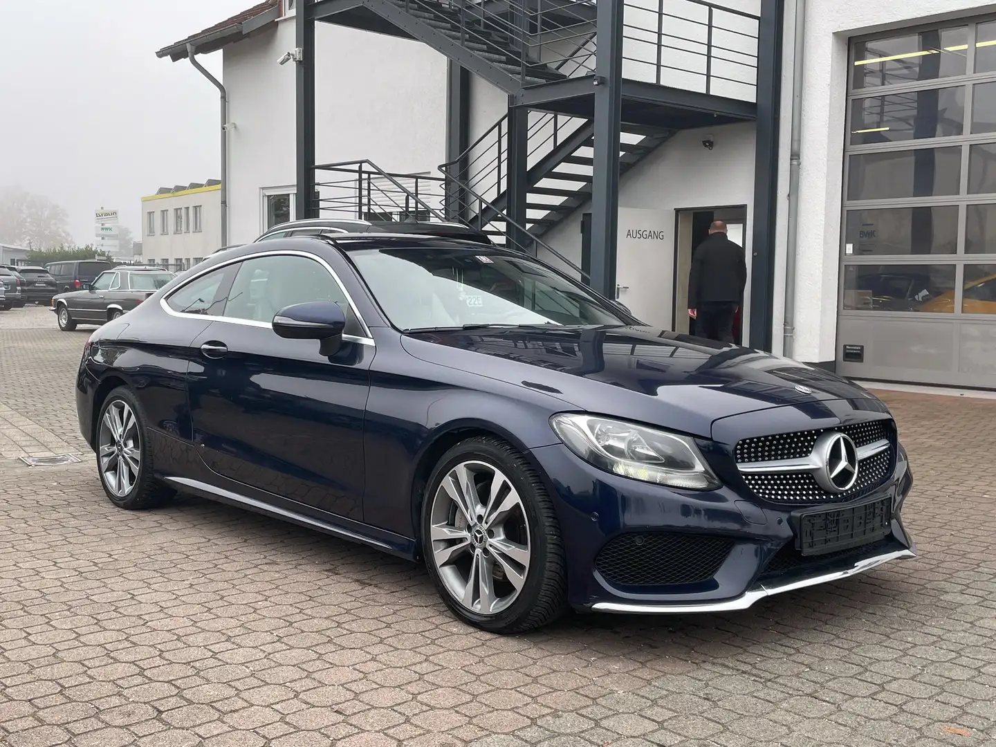 Mercedes-Benz C 220 C 220d Coupe*AMG-Line*9-Gang*Navi*Leder*SHZ*MwSt* Blau - 2
