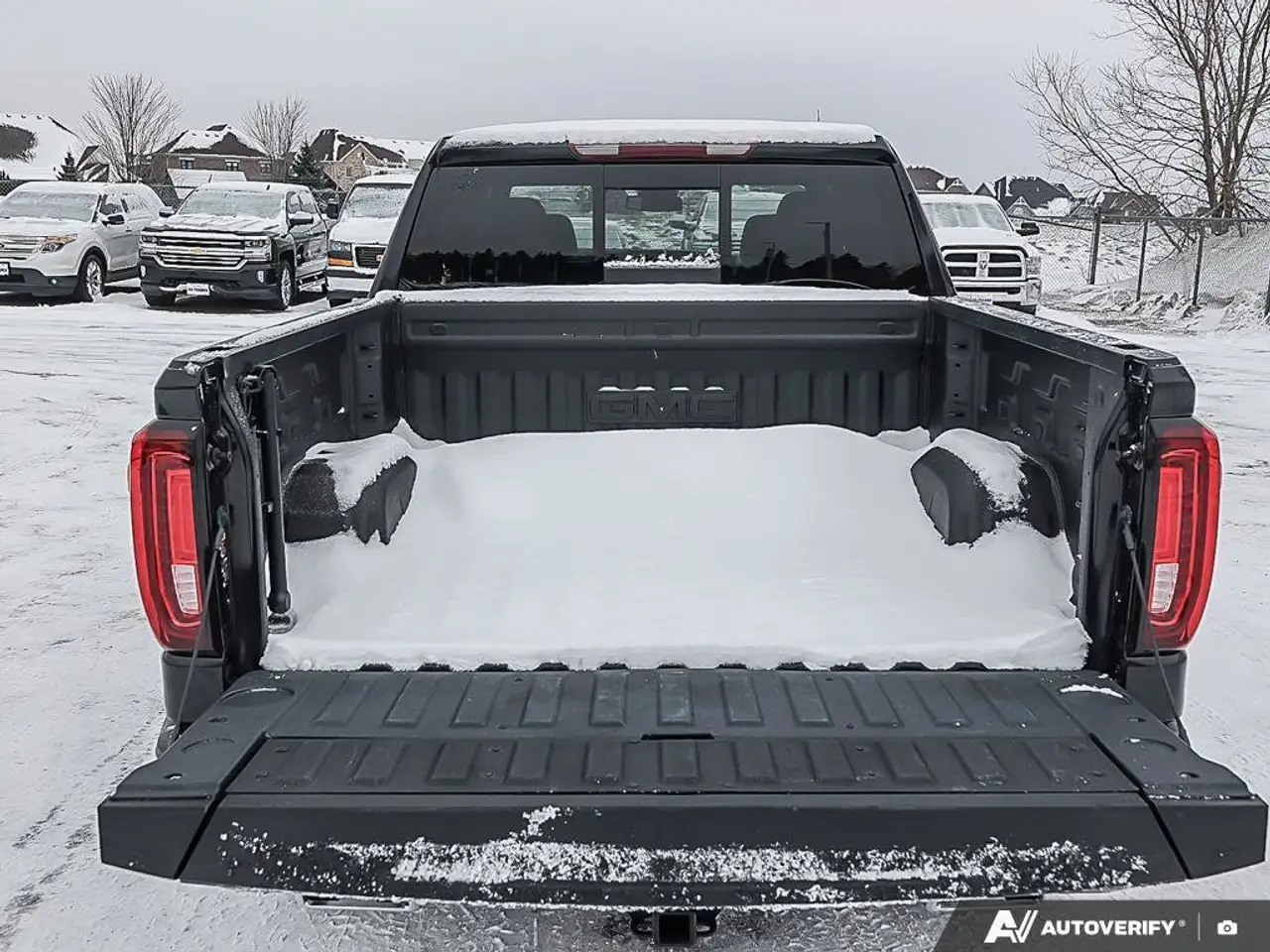 GMC Sierra 1500 снимка GMC Sierra 1500