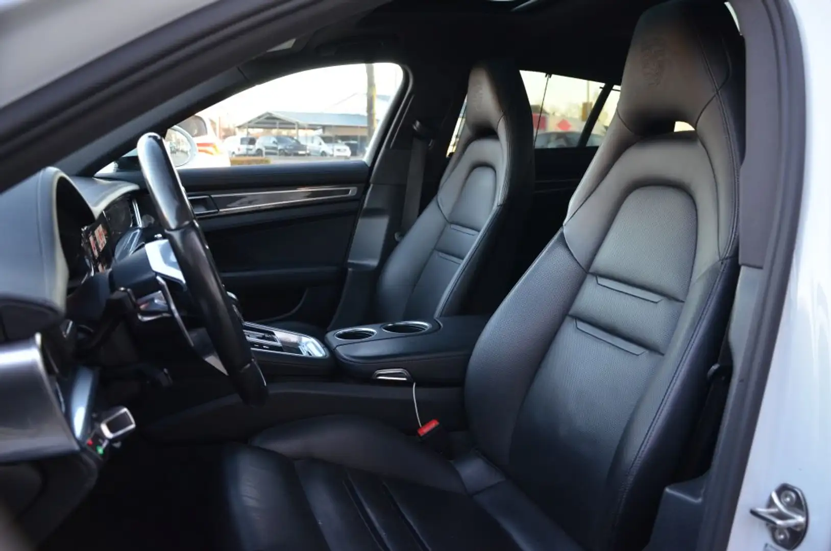 Porsche Panamera GTS 4S Sport Turismo Weiß - 2