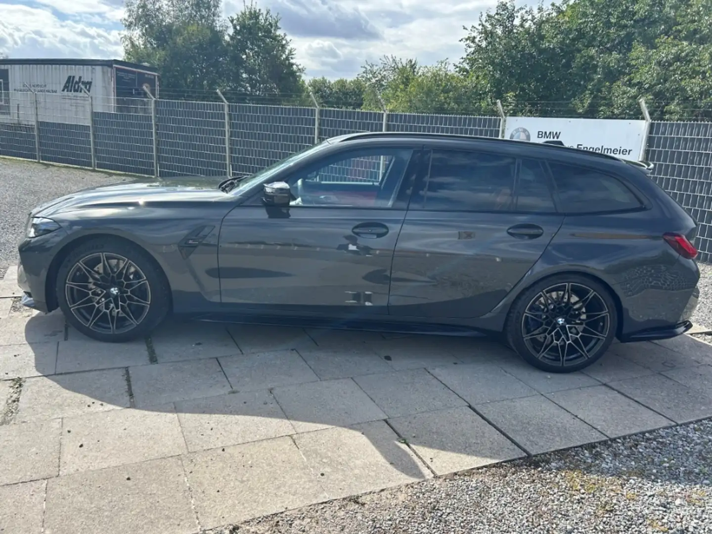 BMW M3 Competition xDrive Touring M Drivers Package! Grau - 2