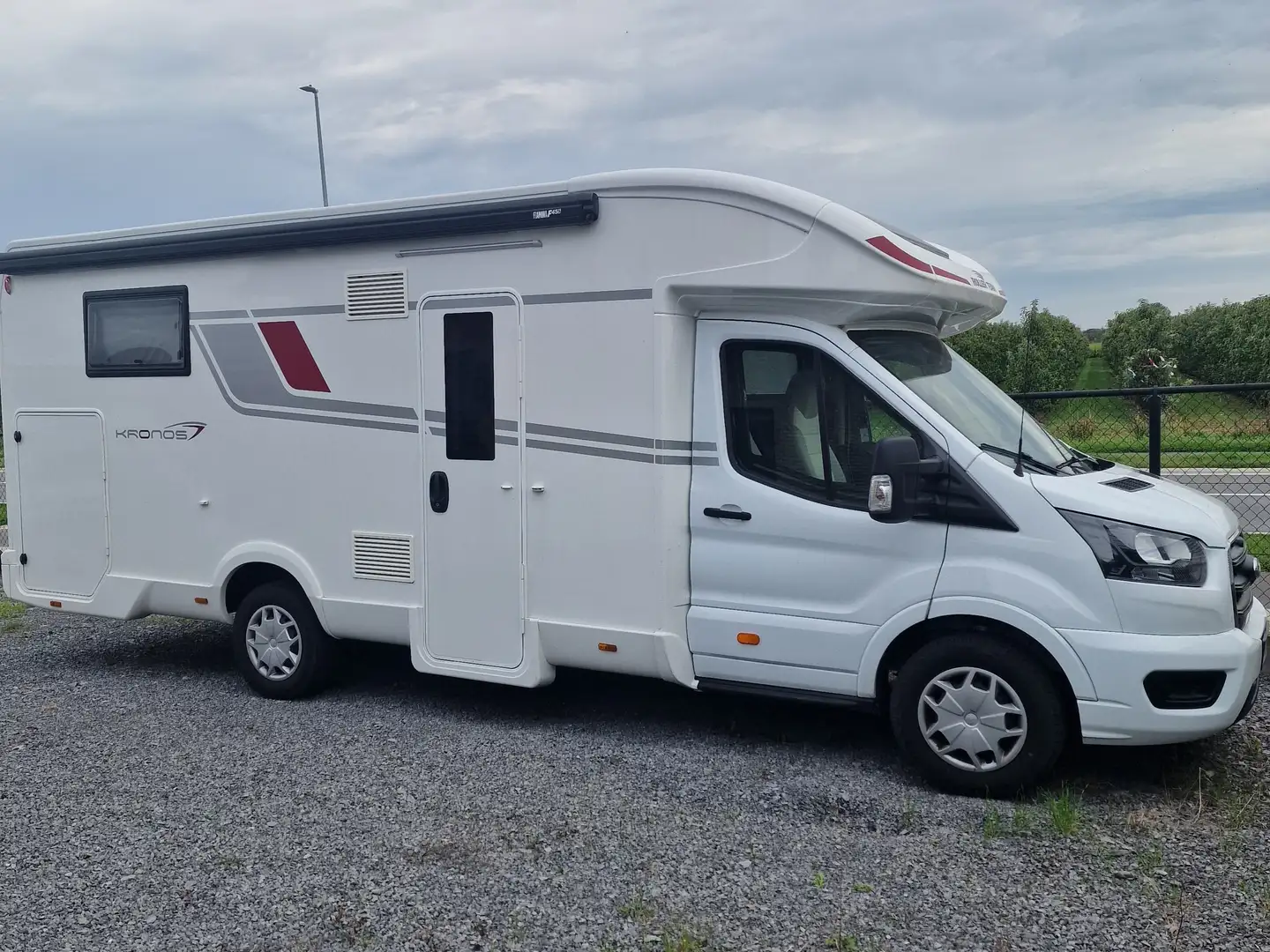 Caravans-Wohnm Ford RollterTeam TL 266 Performance White - 1