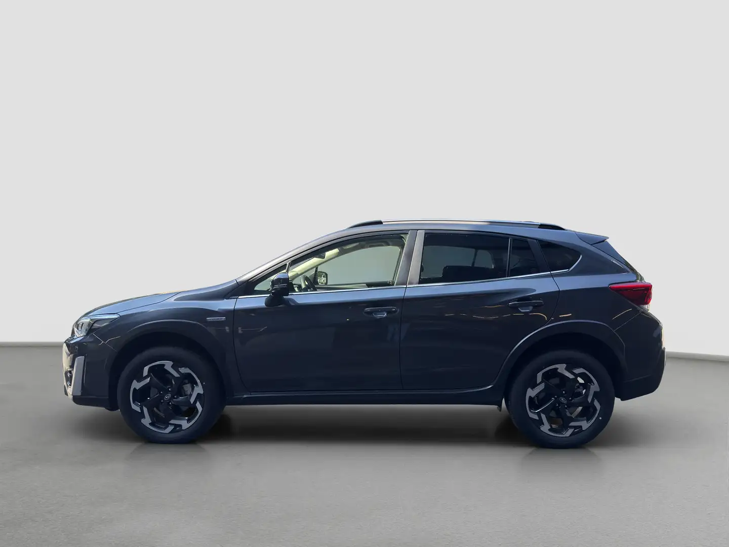 Subaru XV XV eBoxer Allrad ES Style Now 2,0 Grau - 2