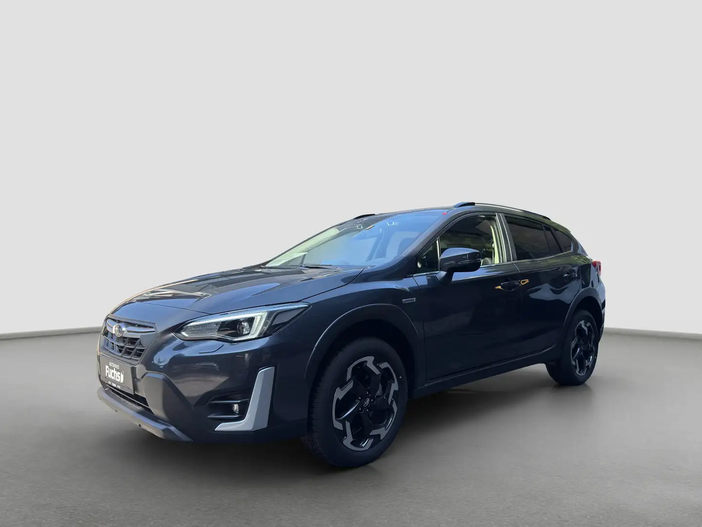 Subaru XV XV eBoxer Allrad ES Style Now 2,0 Grau - 1