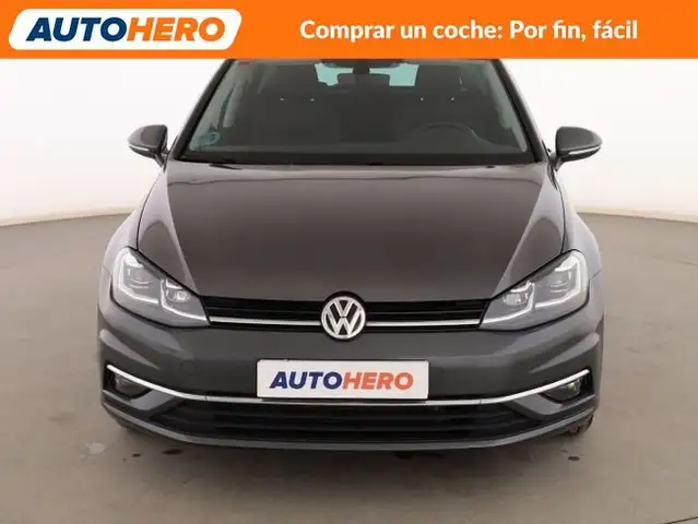 Volkswagen Golf view 9