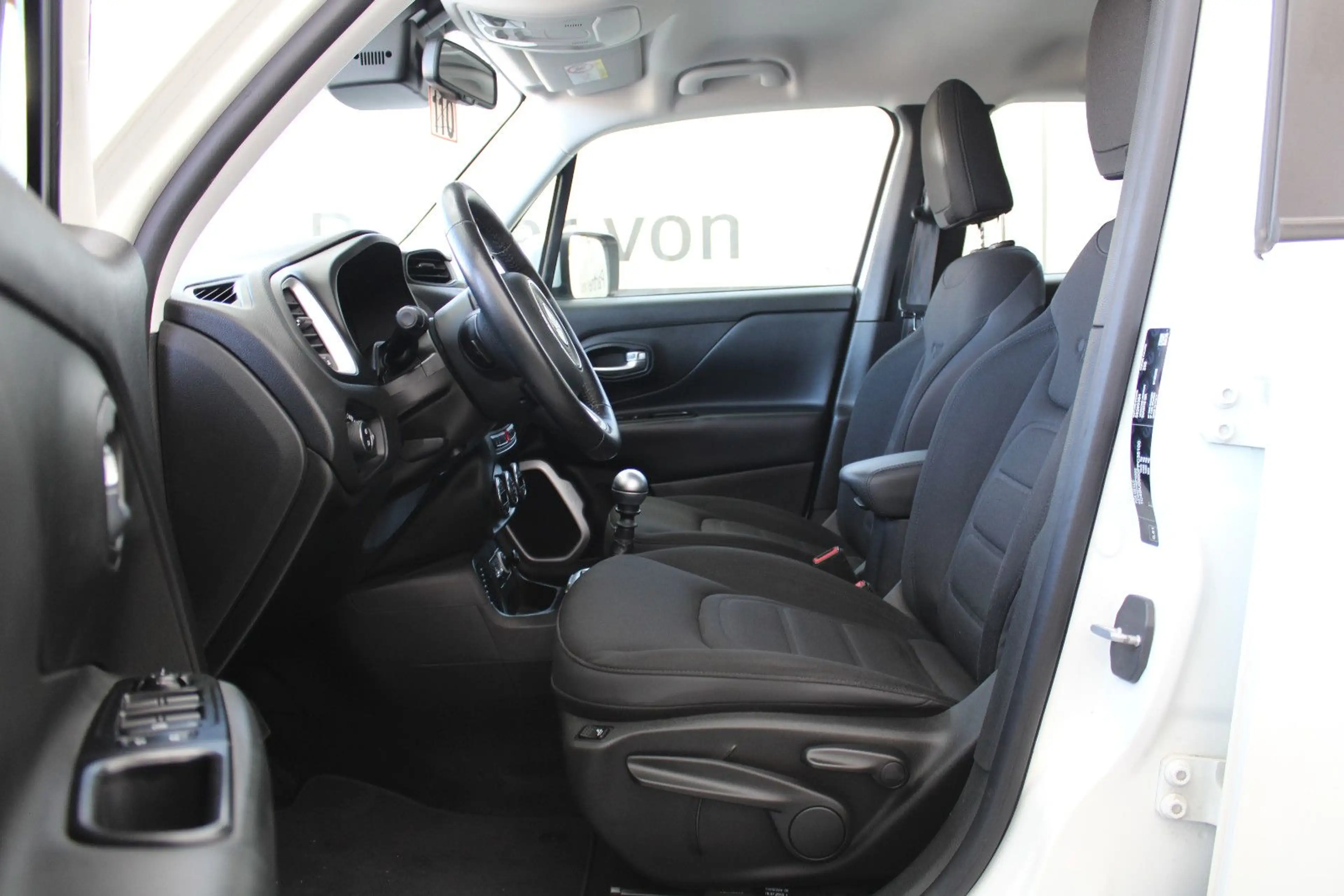 Jeep Renegade Limited *Tüv&Inspektion Neu*Navi* — photo 4