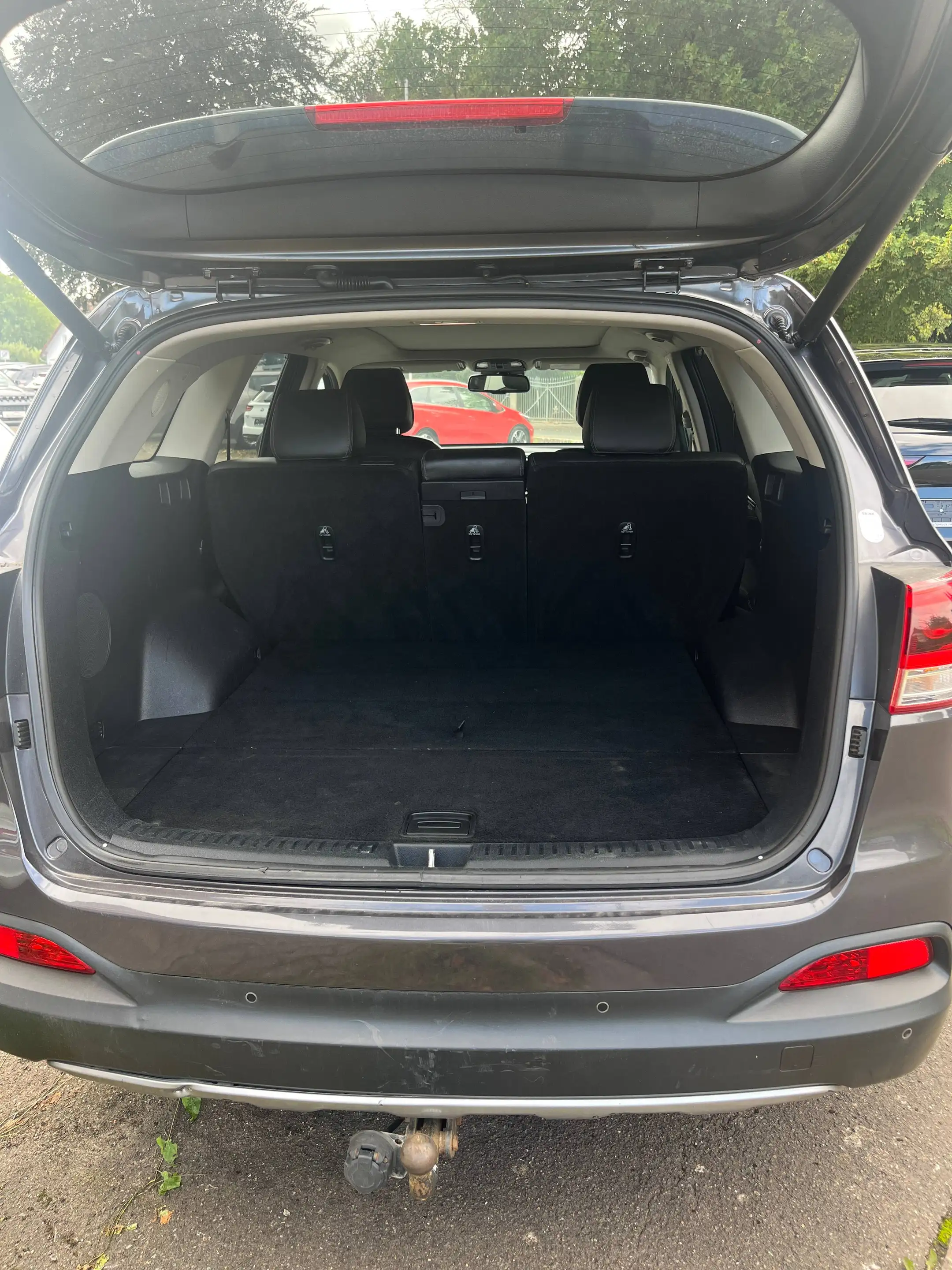 Kia Sorento Platinum Edition 4WD — photo 4