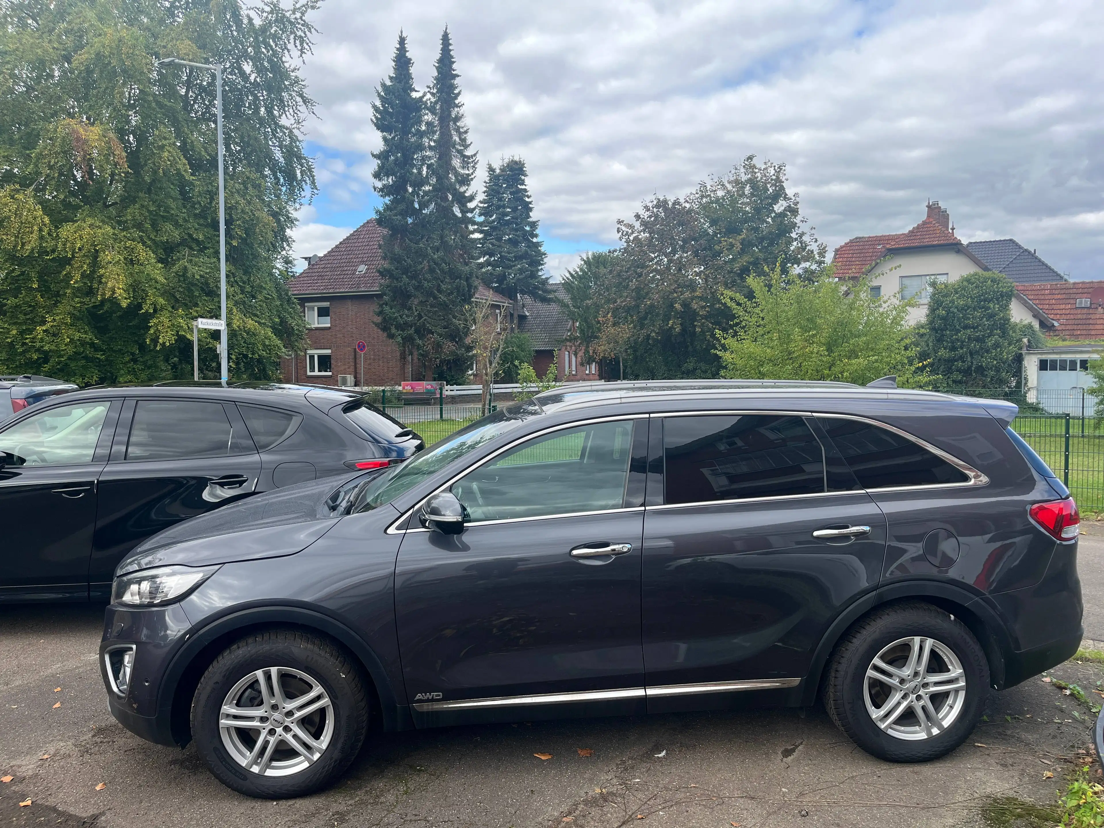 Kia Sorento Platinum Edition 4WD — photo 2