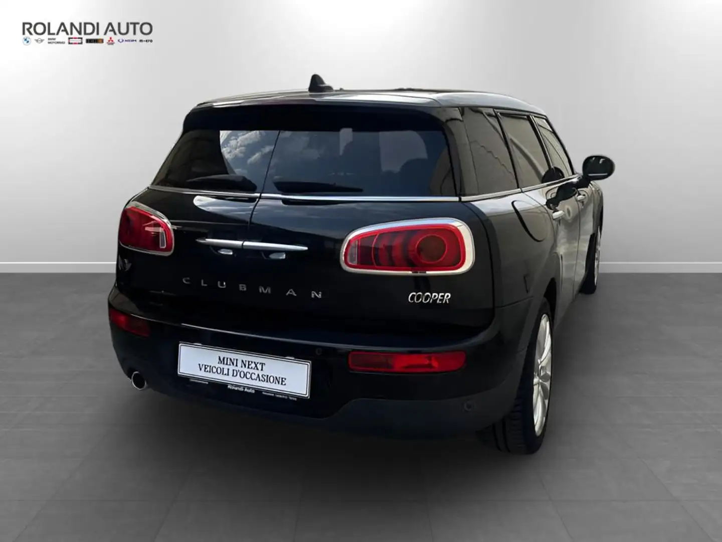 MINI Cooper Clubman 1.5 Cooper Auto Schwarz - 2
