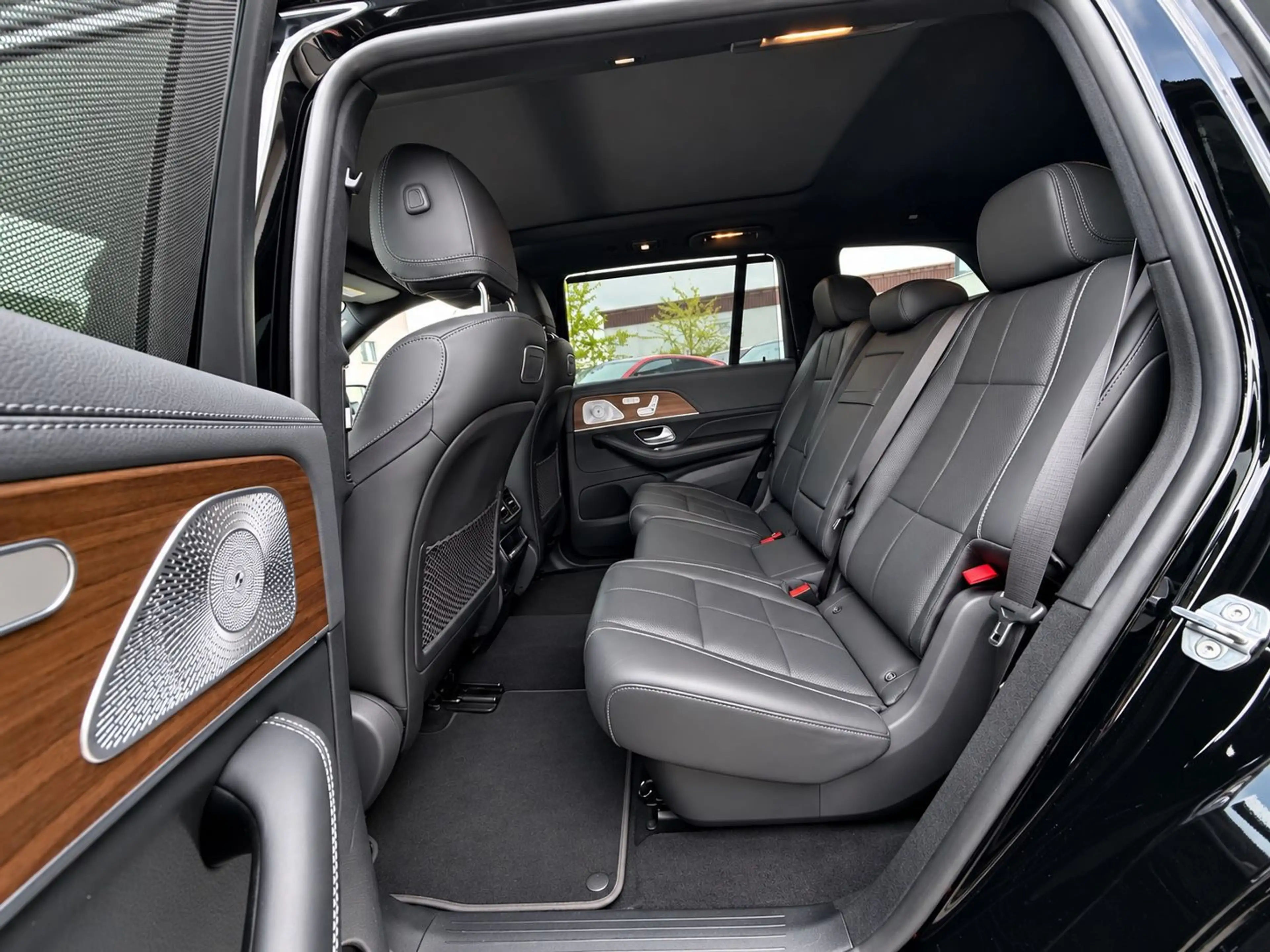 Mercedes-Benz GLS 400 d AMG Line 4Matic/HUD/PANO/BURM/21Zoll — photo 13