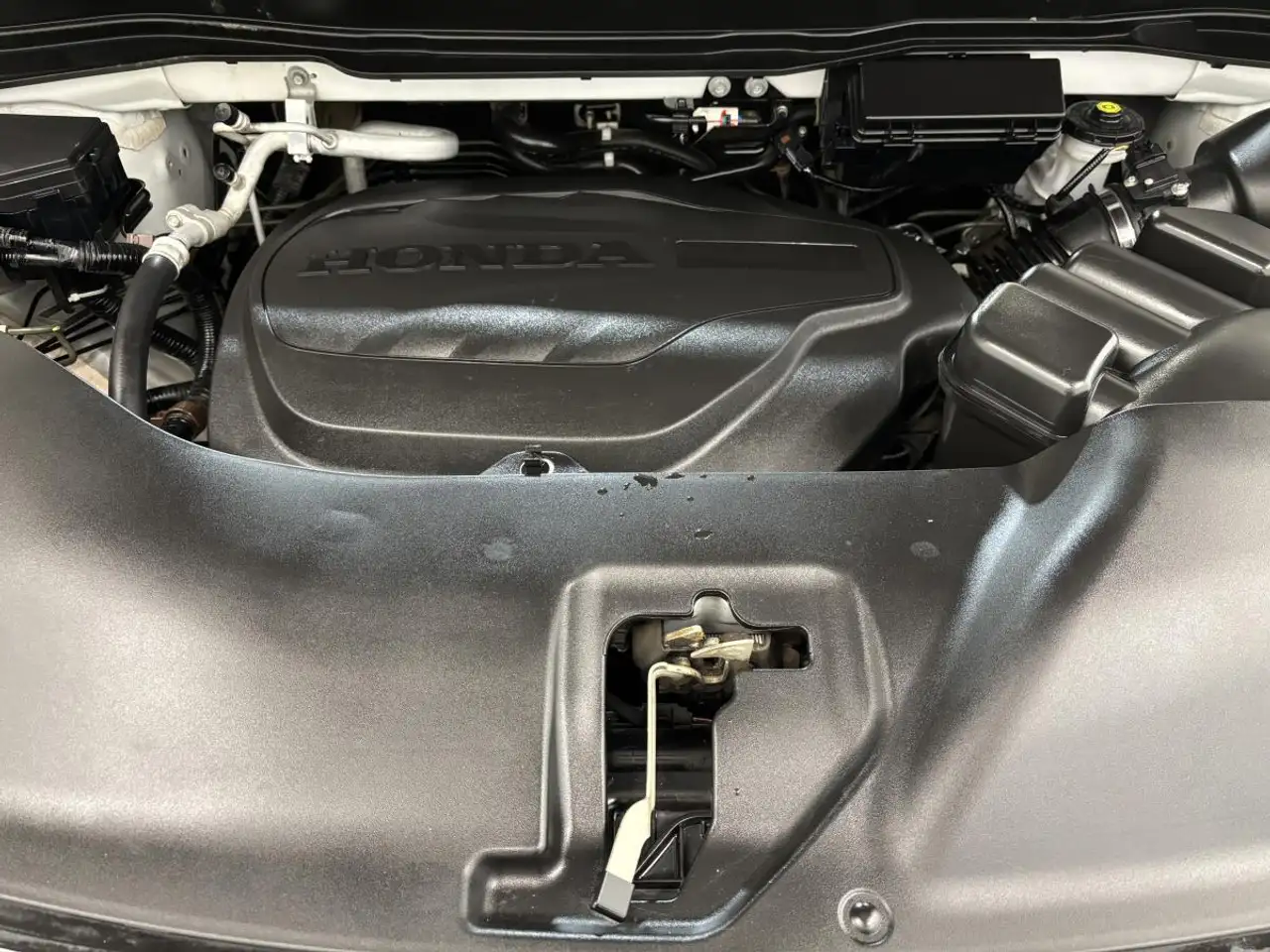Honda Pilot снимка Honda Pilot