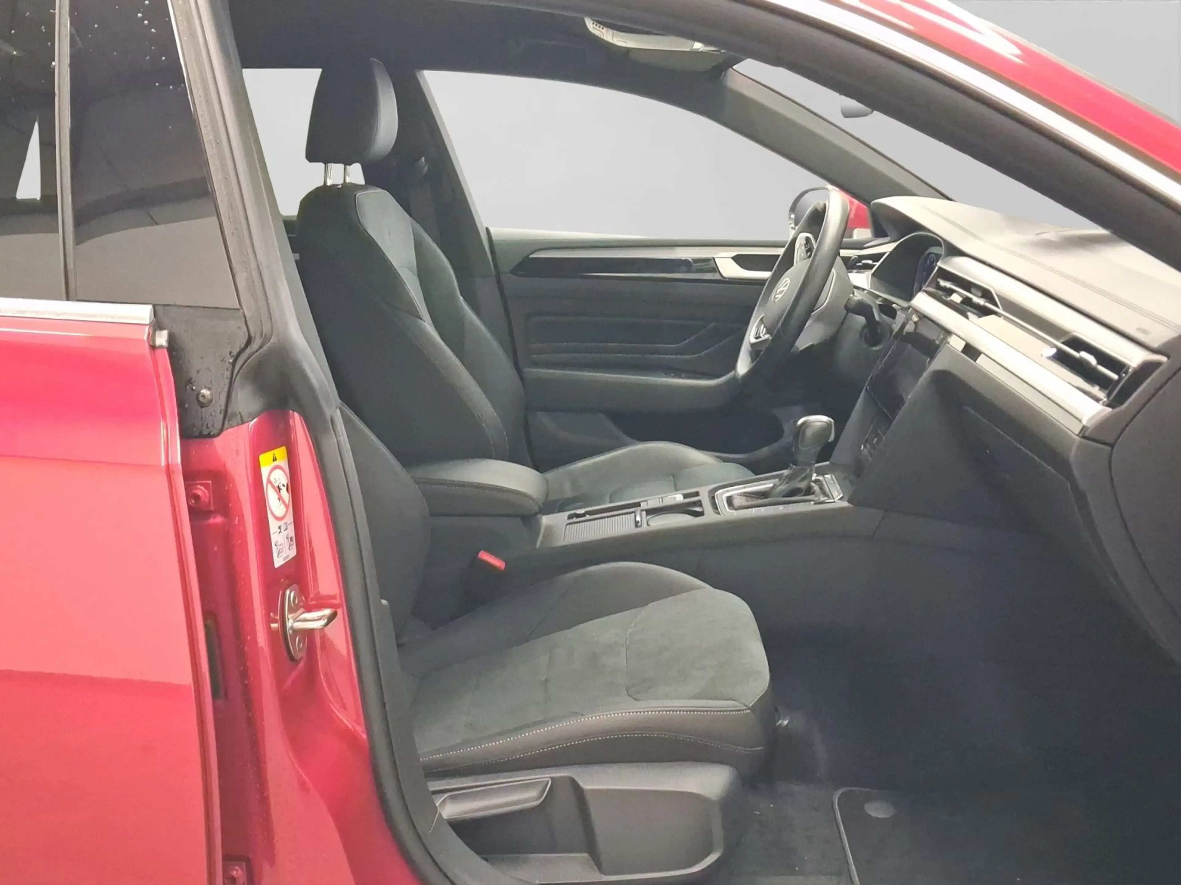 Volkswagen Arteon 2.0 TDI R-LINE ST.HEIZ IQ. — photo 4