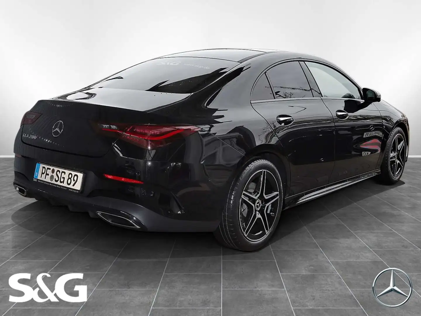 Mercedes-Benz CLA 200 Coupé AMG MBUX+360°+LED+Pano+Night+Distr Schwarz - 2