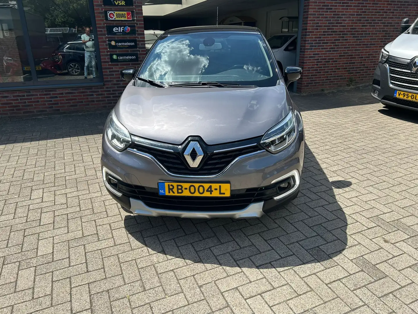 Renault Captur 1.2 TCe Edition One Grijs - 2
