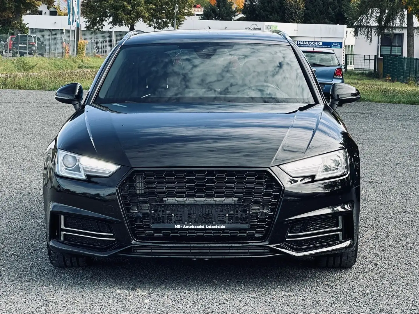 Audi A4 3.0 TDI Avant quattro sport S-Line*HEADUP*AHK Schwarz - 2