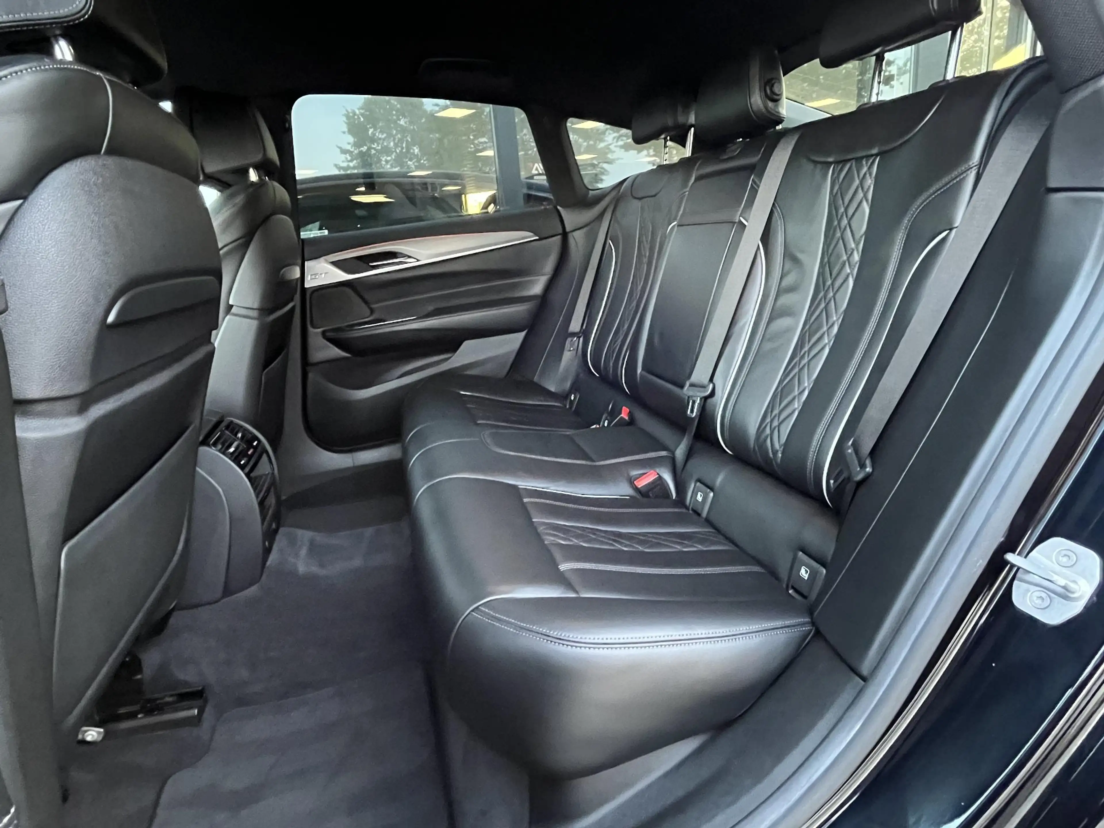 BMW 630 6-serie Gran Turismo 630i High Executive M-Sport/L — photo 5