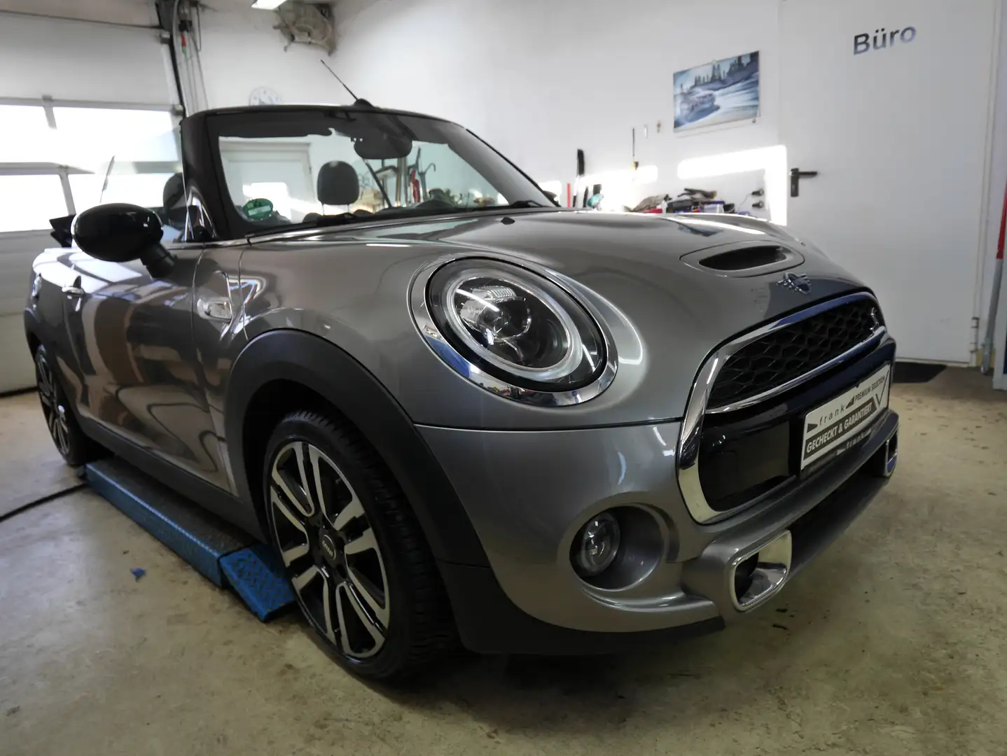 MINI Cooper S Cabrio Cooper S Grau - 2
