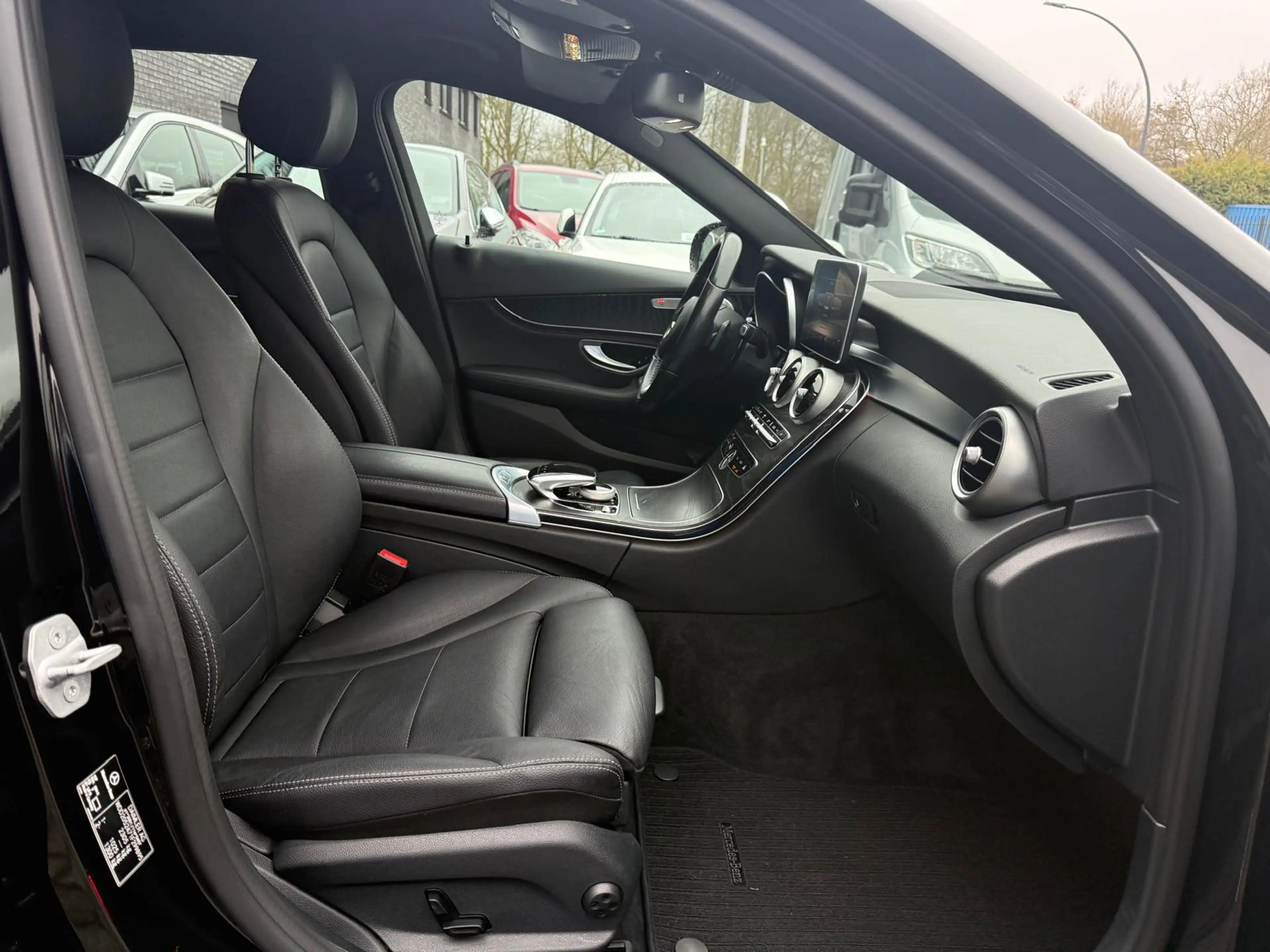 Mercedes-Benz C 350 Estate e Lease Edition | 12MND GARANTIE | LED | LE — photo 37