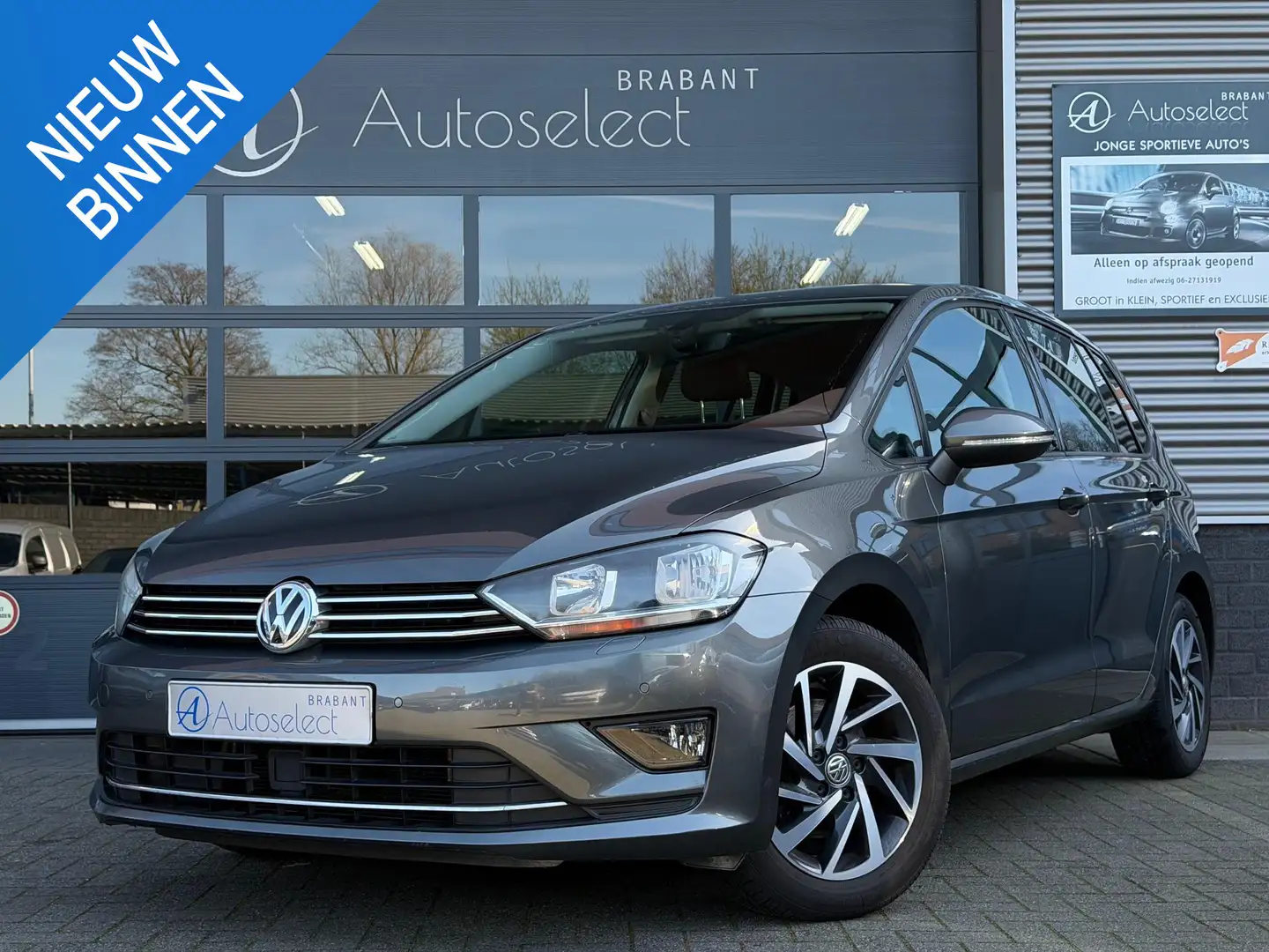 Volkswagen Golf Sportsvan 1.4 TSI Highline DSG Cruise CarPlay Grau - 1