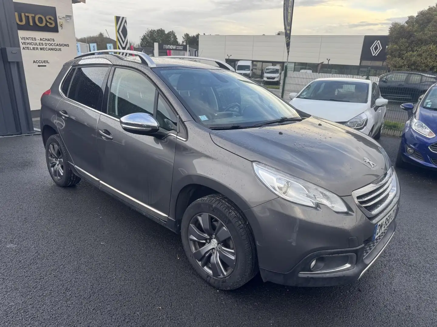 Peugeot 2008 2008 1.6 e-HDi FAP - 92 - BV ETG6  Allure Gris - 2