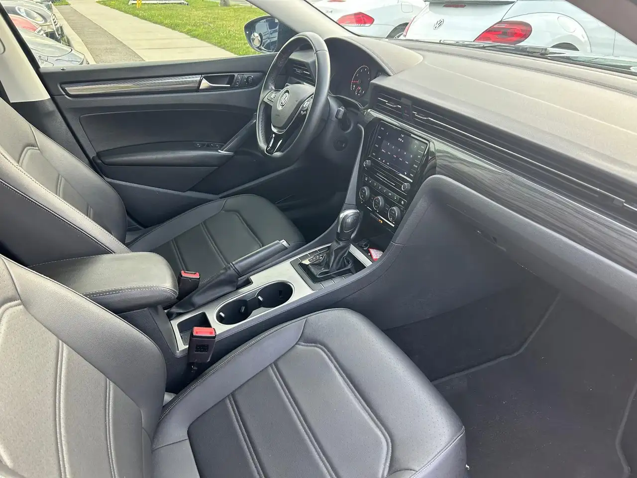 Volkswagen Passat снимка Volkswagen Passat