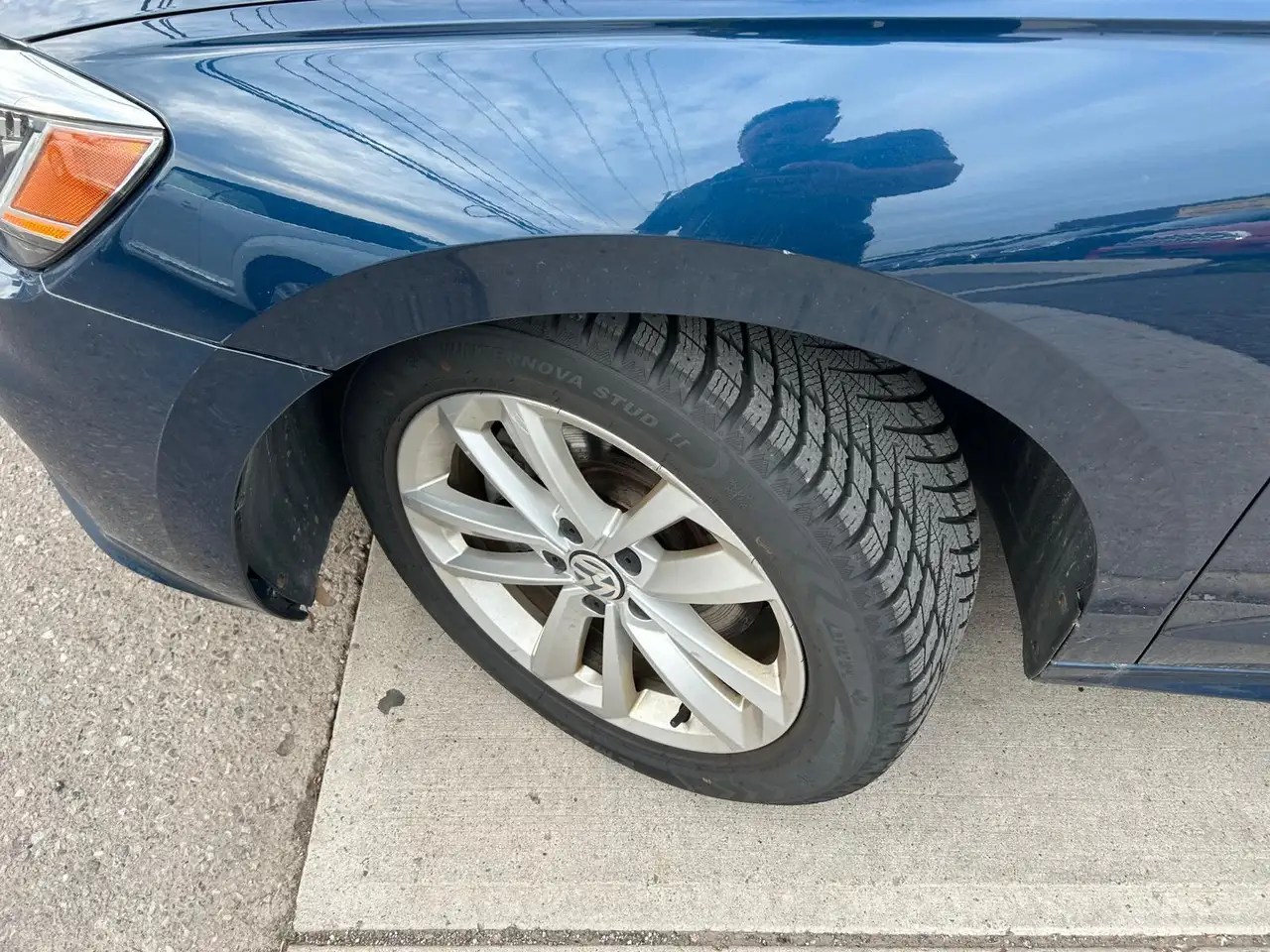 Volkswagen Passat снимка Volkswagen Passat