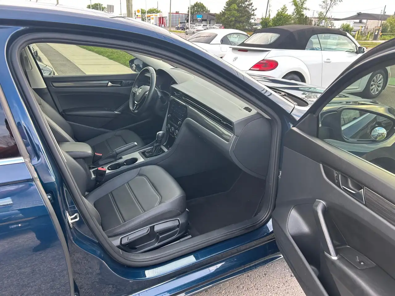 Volkswagen Passat снимка Volkswagen Passat