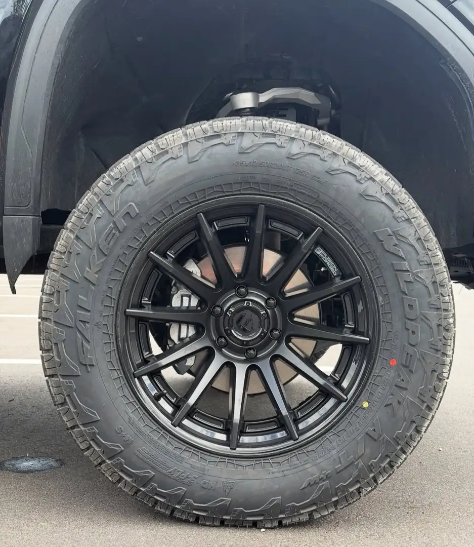 GMC Sierra Sierra 1500 6.2 V8 Crew Cab  AT4 auto 4x4 Nero - 2