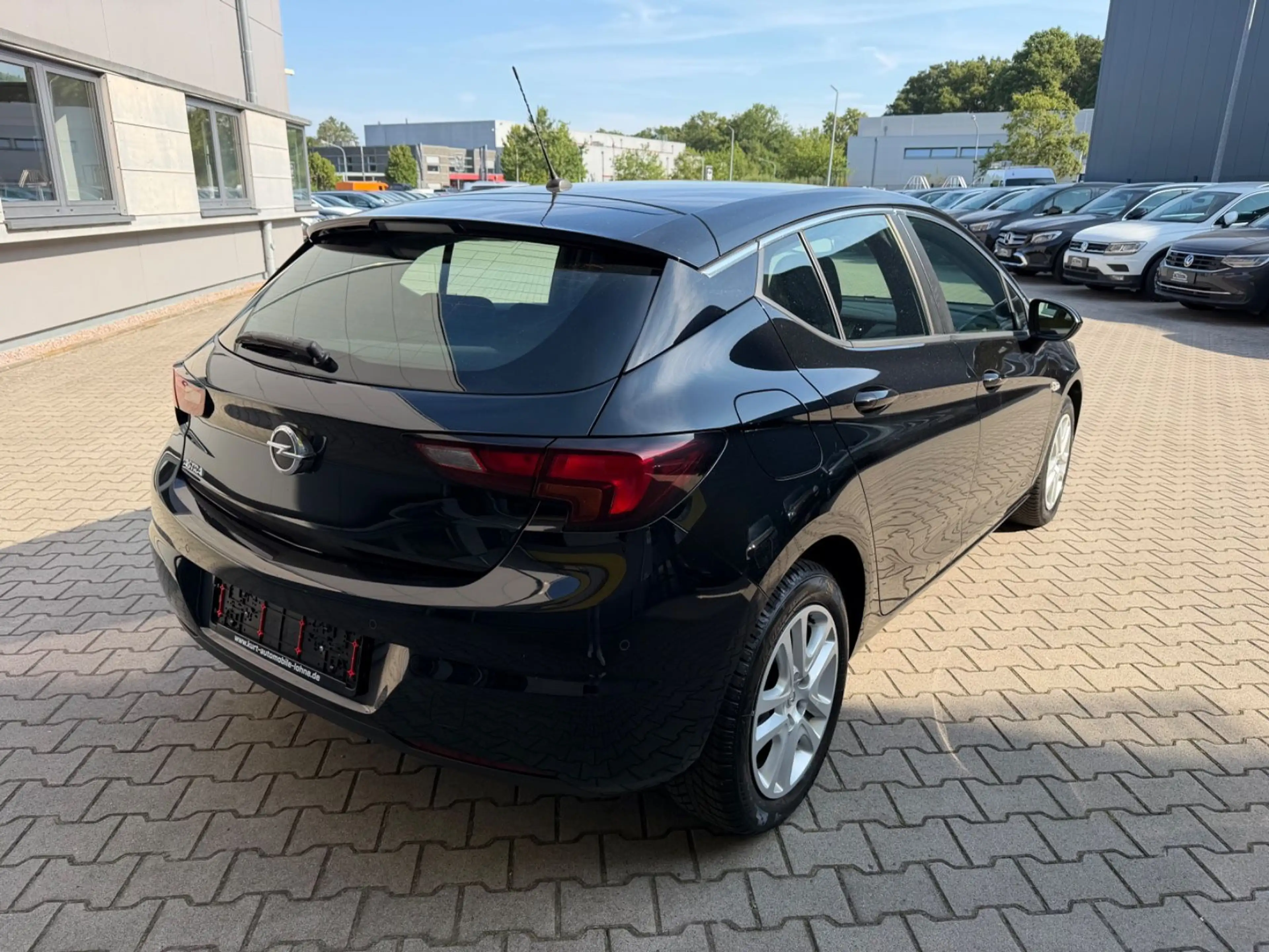 Opel Astra K Lim. Edition/AUTOMATIK/SHZ/KLIMAA*/TEMPO — photo 6