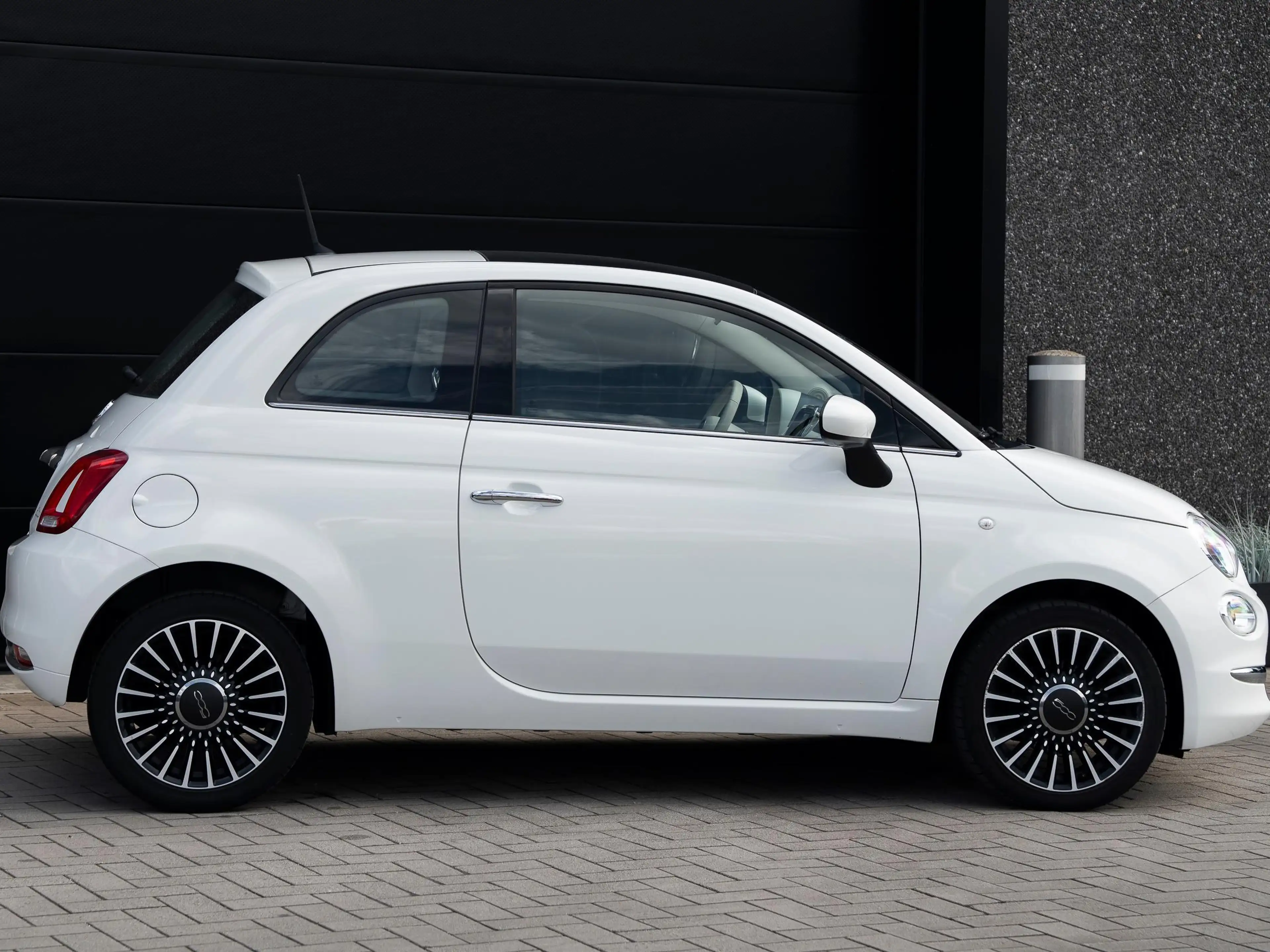 Fiat 500 500 1.2i Lounge ** Nieuwstaat ** — photo 3