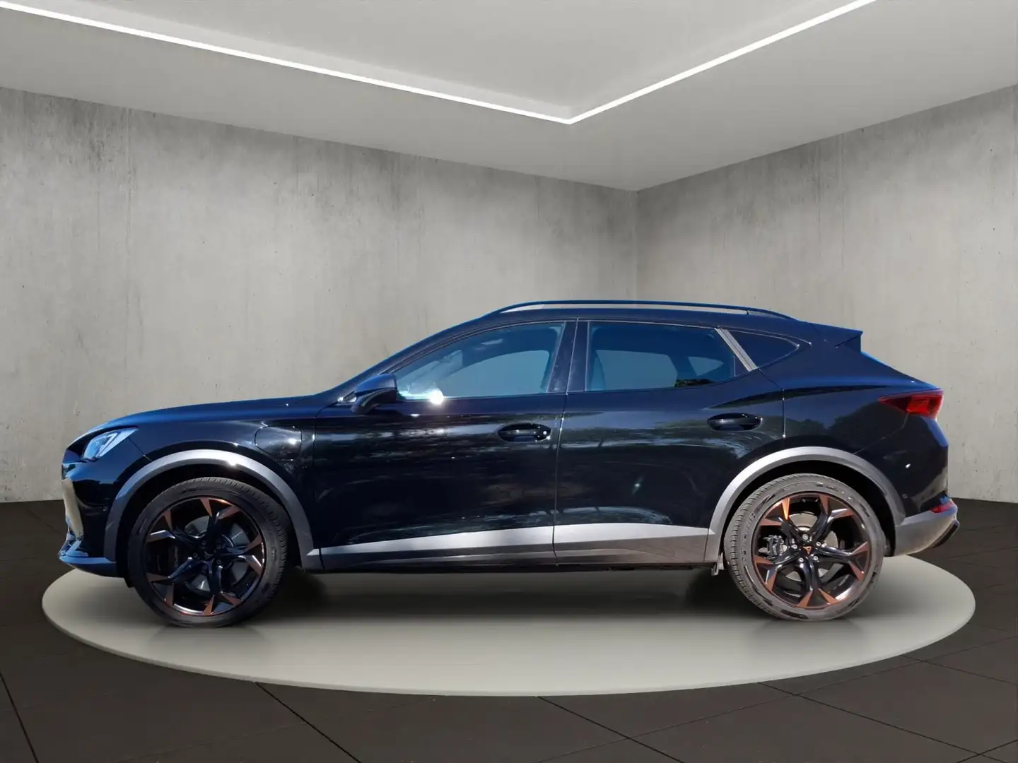 CUPRA Formentor VZ 1.4 e-HYBRID-Benzin 6-Gang-DSG Schwarz - 2