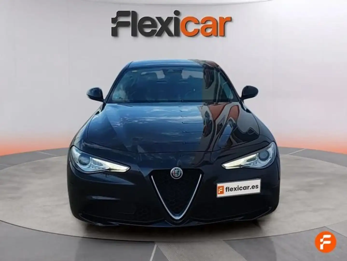 Alfa Romeo Giulia 2.2 Diesel Super Aut. 180 Negro - 2