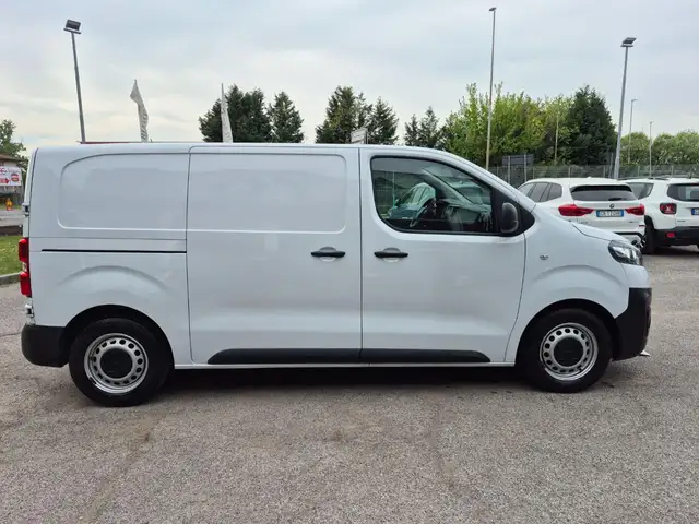 Opel Vivaro view 5