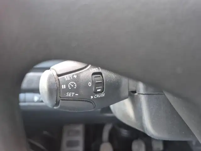 Opel Vivaro view 15